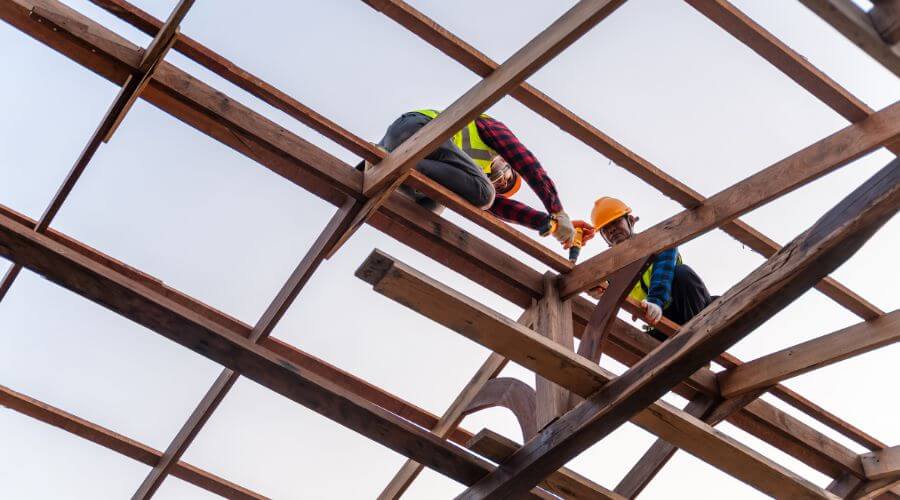 Expert tile roof repair services in Coulterville, IL